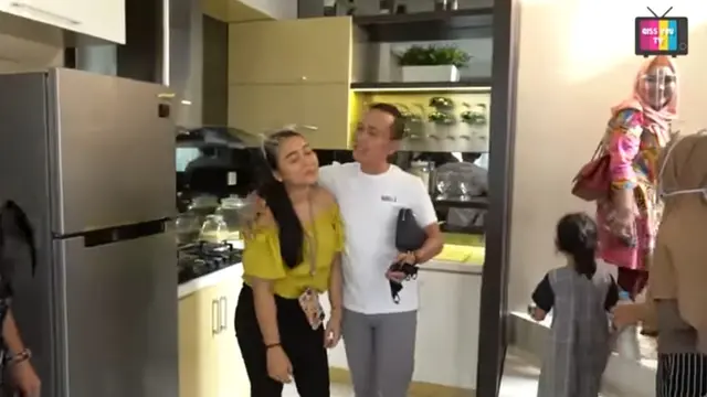 7 Potret Rumah Baru Syifa Adik Ayu Ting Ting, Bergaya Minimalis