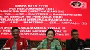 Ketua Umum PDIP Megawati Soekarnoputri (tengah) saat memberi pembekalan kepada calon anggota legislatif PDIP di DPP PDIP, Jakarta, Kamis (15/11). Megawati memberi sejumlah wejangan kepada para kader. (Merdeka.com/Imam Buhori)