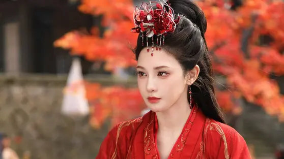 Peng Xiaoran Akui Sedang Dekat dengan Pria Bukan Selebriti