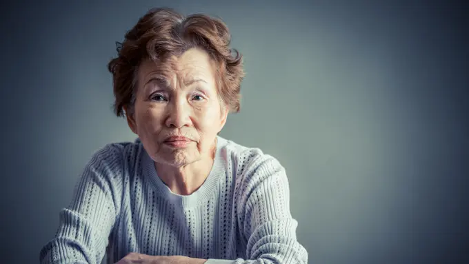 Arti Mimpi Menjadi Tua