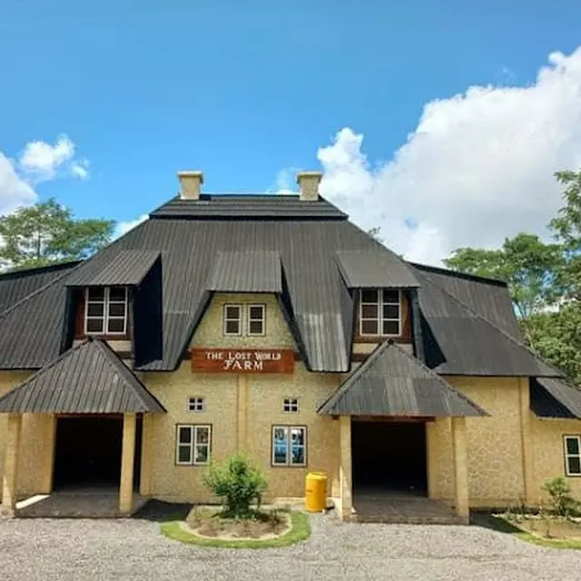 The Lost World Farm & Resto (GMaps/ Bowo Ardianto)
