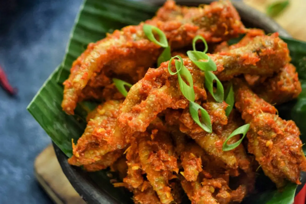 ceker ayam pedas