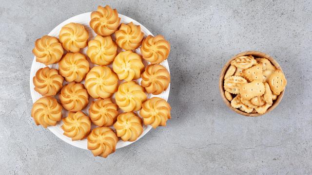 Resep Kue semprit keju