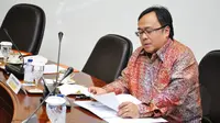 Menteri Keuangan Bambang Permadi Soemantri Brodjonegoro saat mengahadiri rapat terbatas di Istana Kepresidenan, Jakarta, Rabu (11/3/2015). (Liputan6.com/Faizal Fanani)