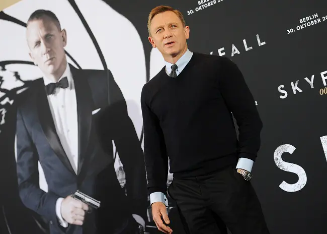 Daniel Craig dikabarkan masih terikat untuk bermain sekali lagi di film James Bond. Penyataan Daniel Craig yang cukup mengejutkan mendapat respons dari pihak Sony Pictures. (AFP/Bintang.com)