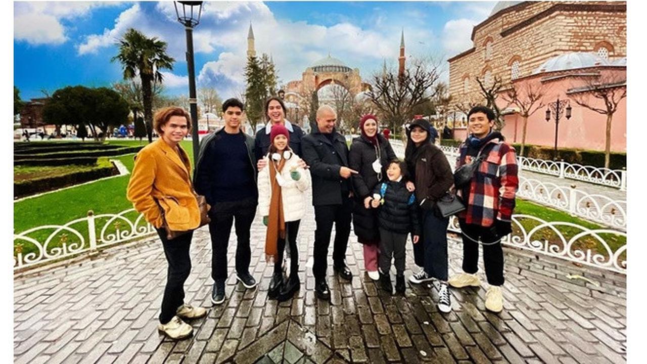 6 Momen Seru Liburan Al, El, Dul, Bareng Ahmad Dhani dan Mulan Jameela di Turki