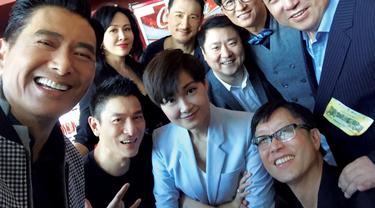 25 Tahun Pisah Andy Lau Dan Chow Yun Fat Reuni Selama 3 Bulan News Entertainment Fimela Com