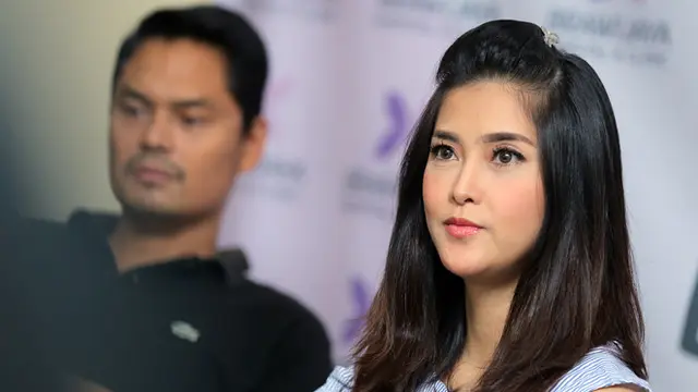 [Bintang] Ini Nama Anak Kedua Eva Anindita dan Reza Zachrie