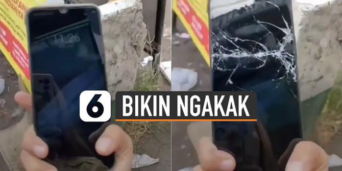 VIDEO: Kocak Perempuan Buktikan Anti Gores Handphone, Endingnya Bikin Ngakak