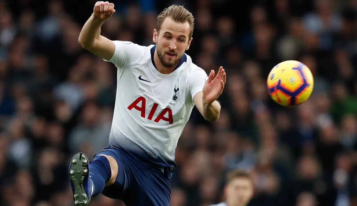4. Harry Kane (Tottenham Hotspur) - 8 gol dan 1 assist (AFP/Adrian Dennis)