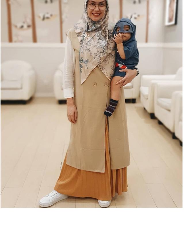 Jarang Muncul di Layar Kaca, Ini 7 Potret Terbaru Revalina S Temat