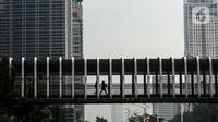 Keputusan tersebut diambil sejalan dengan pencabutan status public health emergency of international concern (PHEIC) untuk COVID-19 yang dilakukan oleh Badan Kesehatan Dunia atau WHO. (Liputan6.com/Johan Tallo)