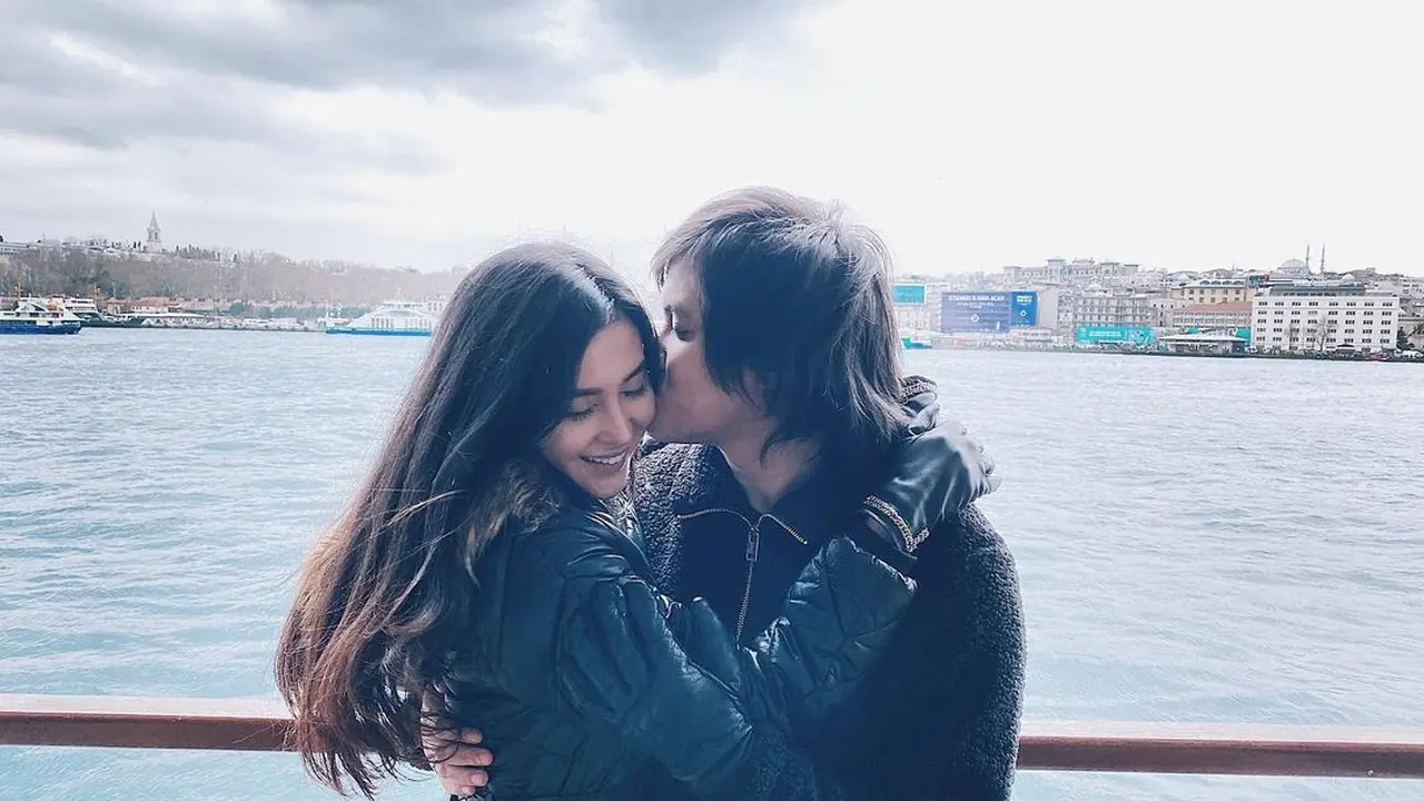 5 Bulan Menikah, Ini 6 Momen Honeymoon Kevin Aprilio dan Vicy Melanie di Turki