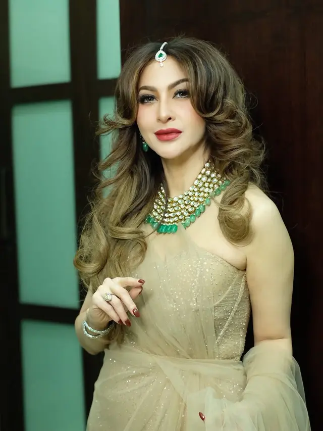 Yulia Terkejut Dilaporkan Diana