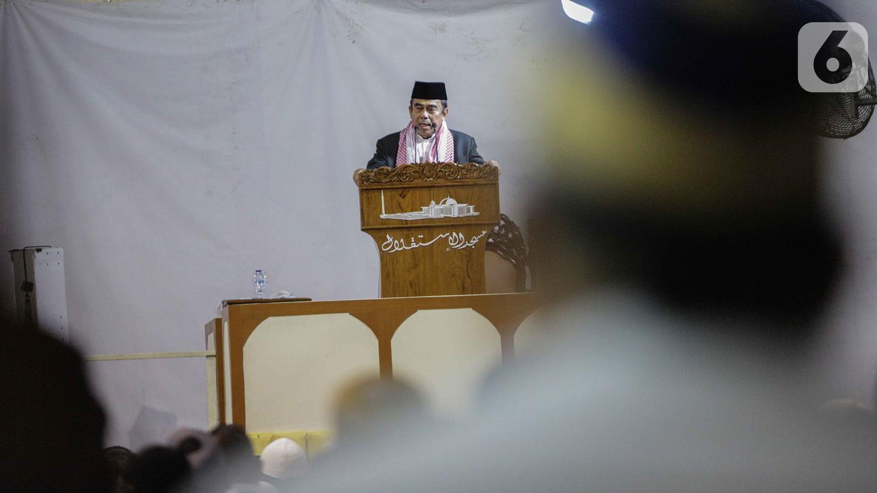 Menteri Agama Fachrul Razi Berikan Ceramah Jumat di Masjid Istiqlal