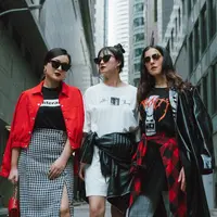 Kaus super unik dari Tasya Farasya. (Via: Instagram/mop.apparel).