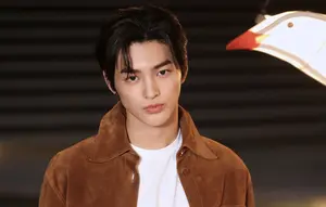 Momen Debut Keonho CORTIS Bareng Chanel di Paris Fashion Week
