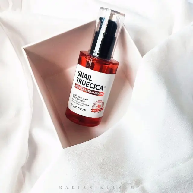 10 Rekomendasi Serum yang Cocok untuk Kulit Wajah Beruntusan