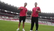 Thom Haye dan Jay Idzes di Stadion Utama Gelora Bung Karno (SUGBK), Jakarta Pusat. (Bola.com/Dok.PSSI).