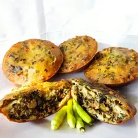 ilustrasi ote-ote/Dwisefianto/Shutterstock