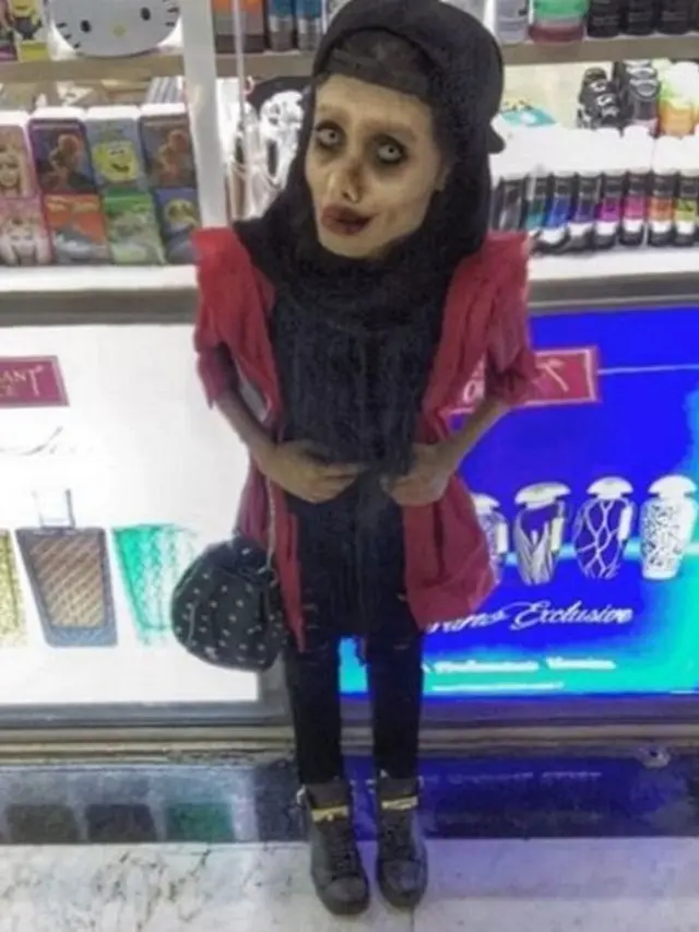 [Bintang] Diberitakan Oplas 50 Kali Supaya Mirip Angelina Jolie, Akhirnya Sahar Tabar Tunjukan Wajah Asli Tanpa Makeup