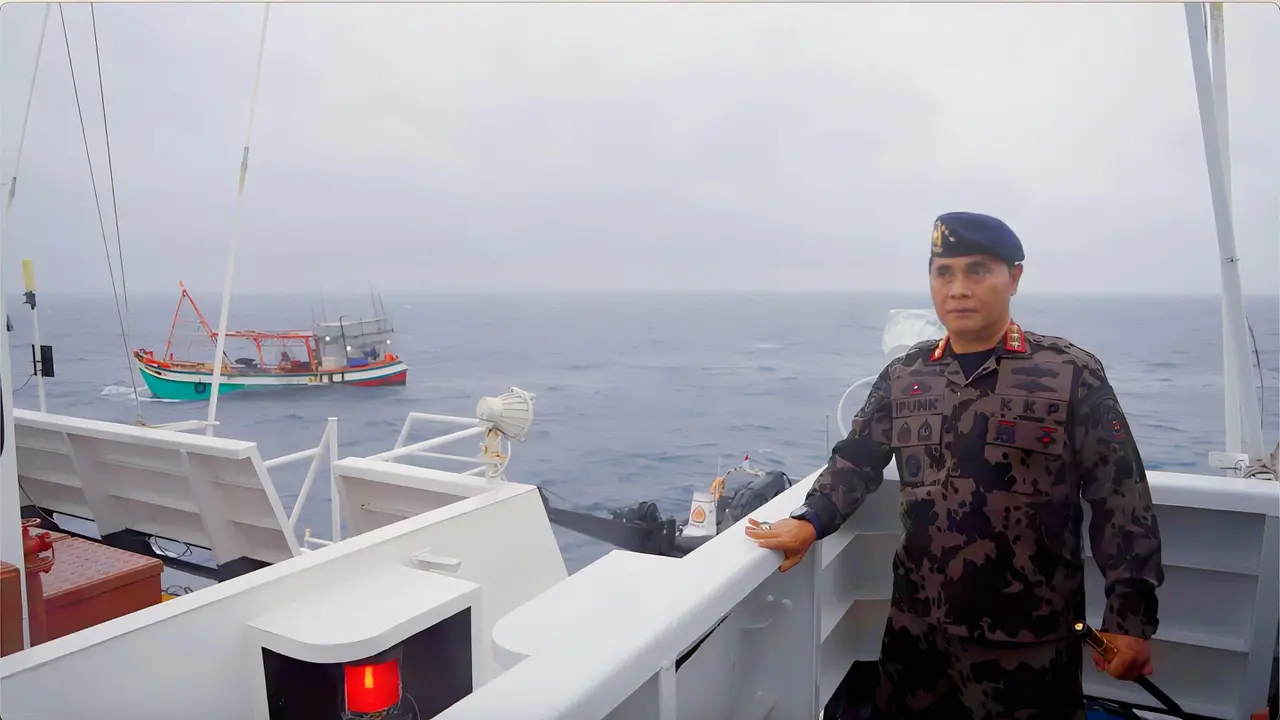 Kementerian Kelautan dan Perikanan (KKP) menangkap 2 kapal asing berbendera Vietnam di perairan Natuna Utara. (Dok KKP)