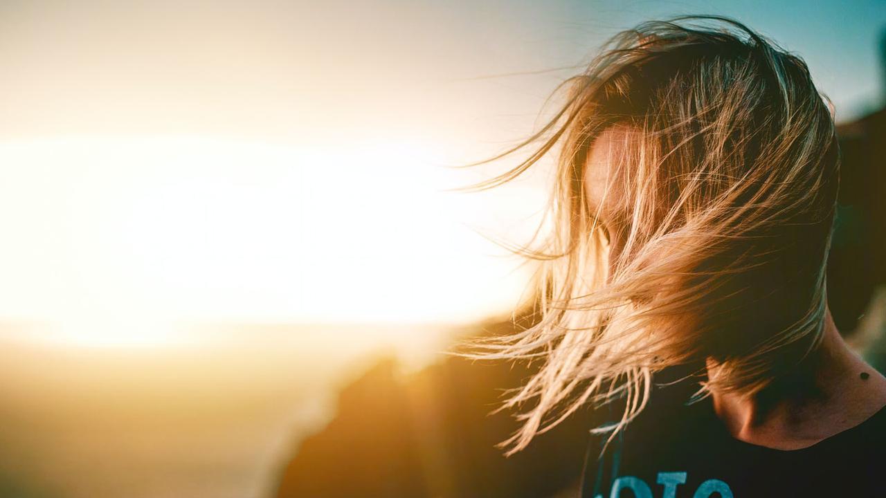 Ilustrasi patah hati, putus cinta, sedih