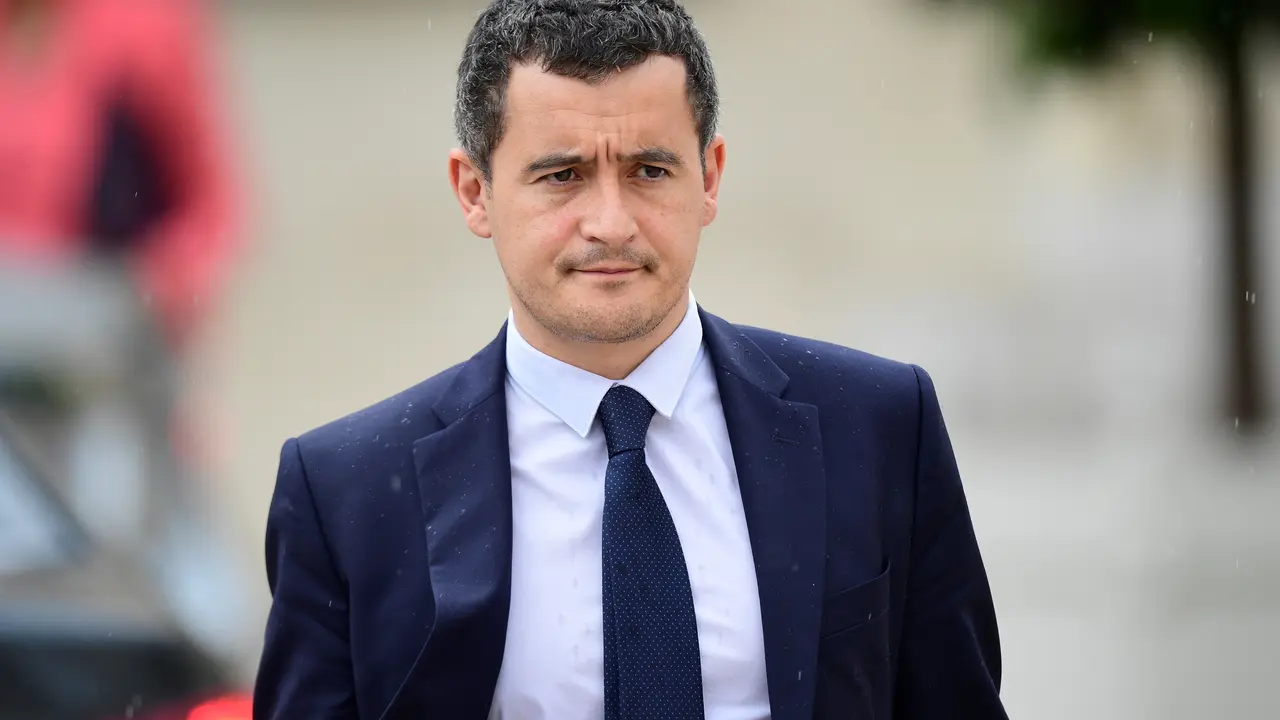 Menteri Keuangan Prancis, Gerald Darmanin, mendukung transfer Neymar ke Paris Saint-Germain (PSG). (AFP/Martin Bureau)