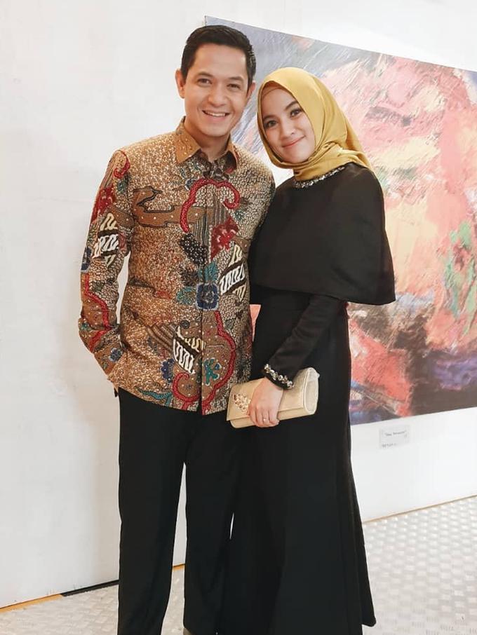 Imbas Corona Dude Harlino dan Alyssa Soebandono Ajarkan Anak Belajar