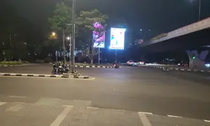 Situasi simpang Jalan Sulanjana-Dago usai polisi diserang