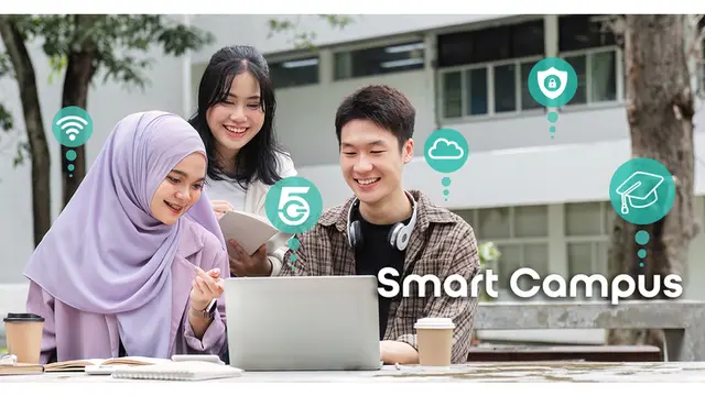 Digitalisasi dalam sektor pendidikan menjadi tuntutan