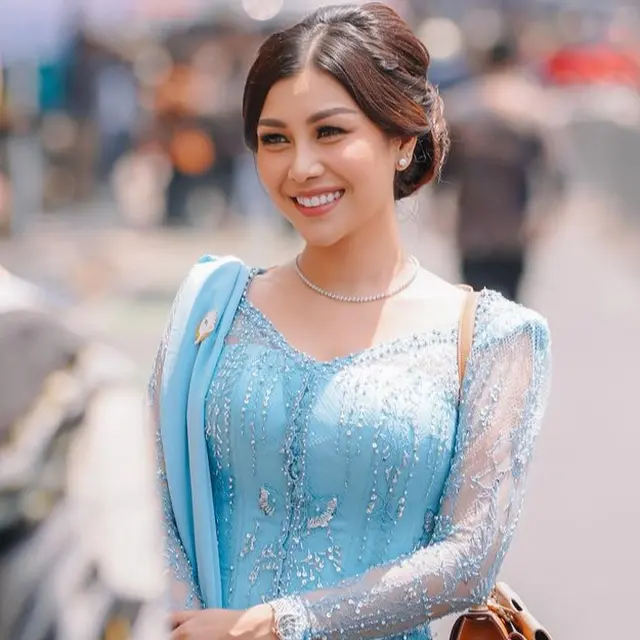 Nisya Ahmad, Adik Raffi Ahmad saat Pelantikan Anggota DPRD Provinsi Jawa Barat. [@nissyaa]