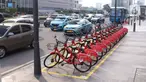 Sejumlah sepeda untuk layanan bike sharing atau penyewaan sepeda di Kawasan Jakarta, Jumat (3/7/2020). Layanan bike sharing yang bertujuan untuk mengurangi penggunaan kendaraan bermotor ini terbagi dalam 6 titik lokasi di Jakarta. (Liputan6.com/Angga Yuniar)