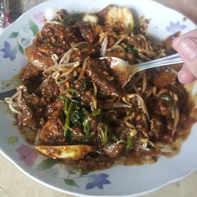 Rujak Cingur Ahmad Jais