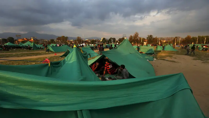 'Kampung Tenda' Bermunculan Pasca-Gempa Nepal