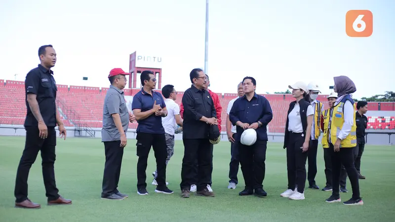 Foto: Tinjau Stadion I Wayan Dipta untuk Ajang Piala Dunia U-20 2023, Erick Thohir Minta Lahan Parkir Diperluas