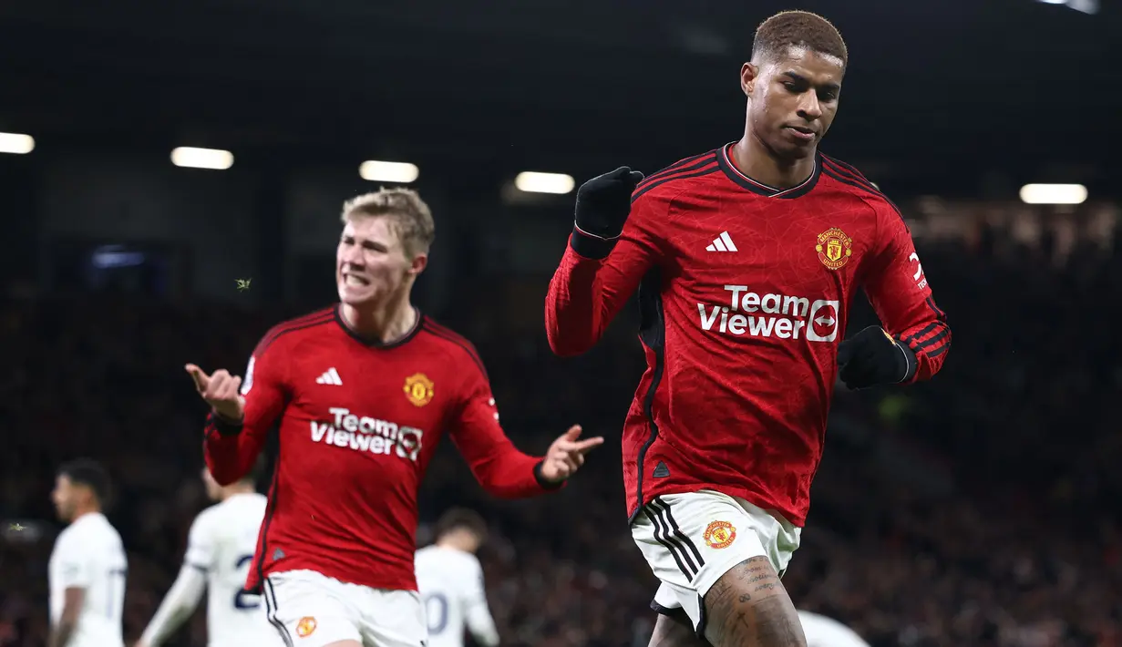 Marcus Rashford, sayap kiri Inggris berusia 26 tahun asal Inggris ini dipromosikan dari tim U-18 Manchester United ke tim senior sejak tengah musim 2015/2016. Pada musim 2023/2024 ia telah mencetak 5 gol dan 3 assist bagi MU dari 21 laga di Premier League. (AFP/Darren Staples)