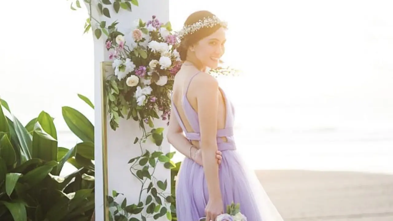 Potret Shandy Aulia Jadi Bridesmaid
