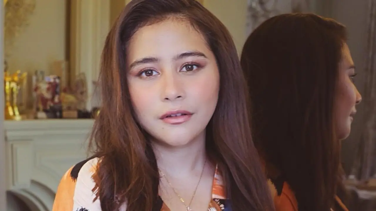 Prilly Latuconsina