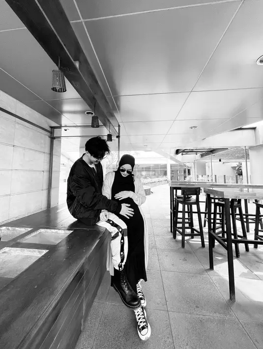 Dinda Hauw dan Rey Mbayang (Instagram/dindahw)