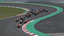 Suasana balapan MotoGP 2018 di Sirkuit Catalunya, Spanyol, Minggu (17/6/2018). Lorenzo menjadi yang tercepat dengan catatan waktu 40 menit 13,566 detik. (AP/Eric Alonso)