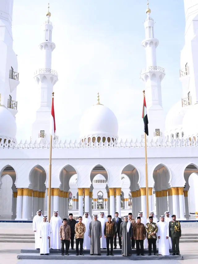 Jokowi dan MBZ resmikan Masjid Raya Sheikh Zayed di Solo