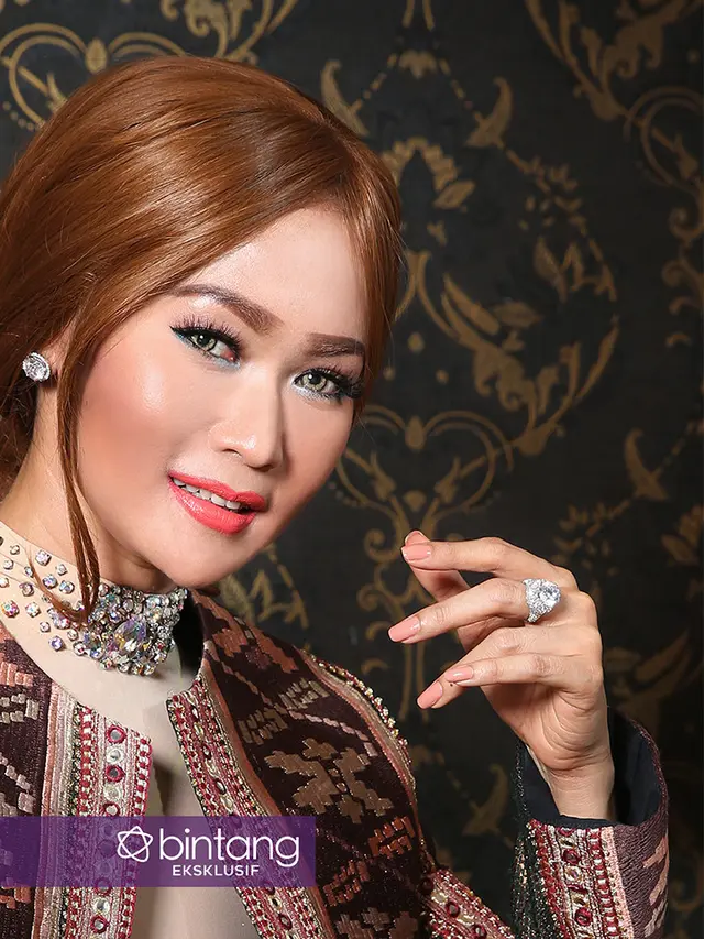 [Bintang] B1 Eksklusif Inul Daratitsa 2