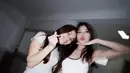 Ayu Ting Ting dan Regina Phoenix baru saja bertemu. Diketahui keduanya merupakan fans dari Blackpink. [@ayutingting92]