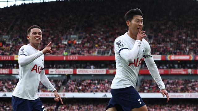 Foto: Gaya Selebrasi Son Heung-min di Depan Suporter Arsenal dalam Laga Derbi London Utara