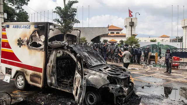 Ribuan Anak Muda Nepal Turun ke Jalan Tolak Pembekuan Media Sosial