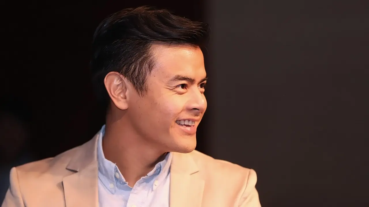[Bintang] Dion Wiyoko