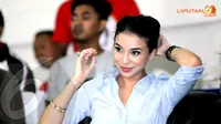 Berpuasa, Manohara Tak Mudah Emosi