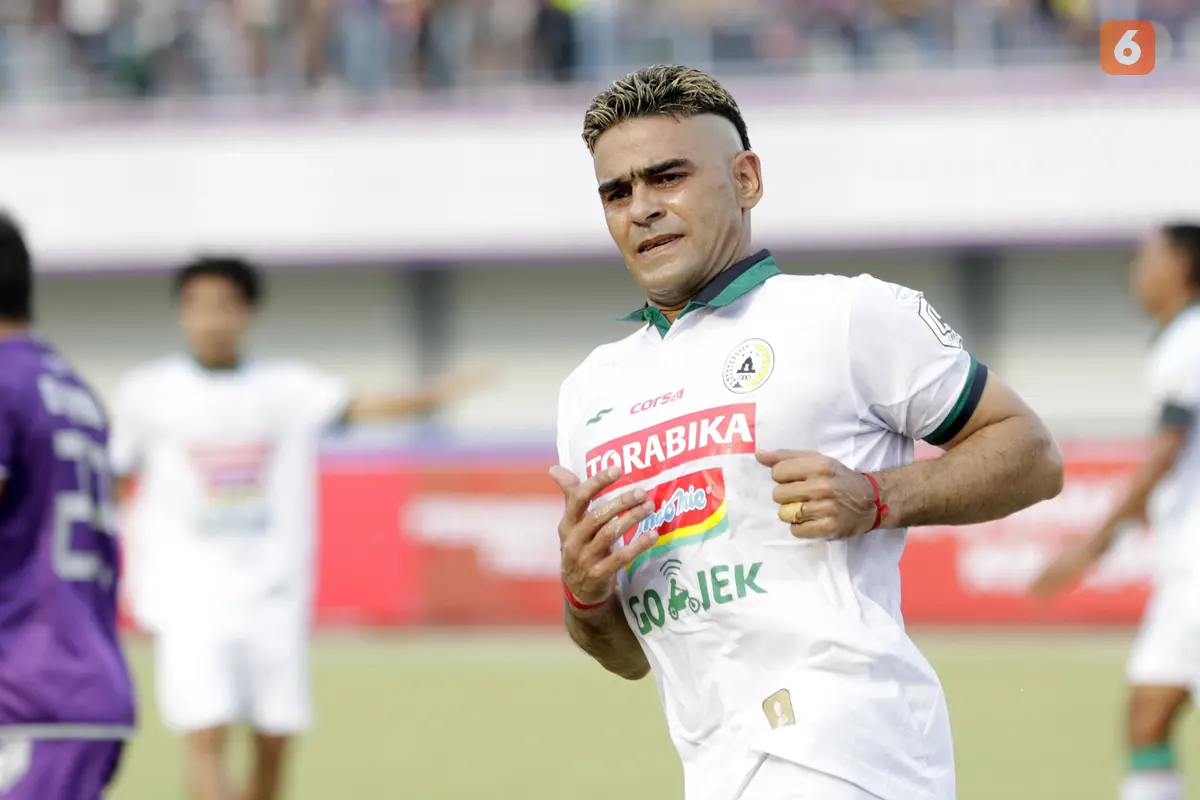 Persita Tangerang VS PSS Sleman