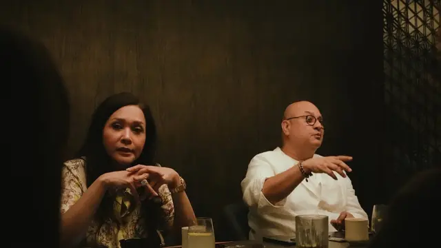 Penampilan  Maia Estianty saat dinner tahun baru bersama Syifa Hadju dan Tissa Biani. [@beril_photo]